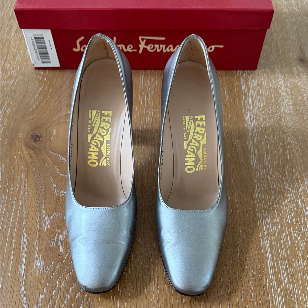 Salvatore Ferragamo Metallic Silver Leather Square-Toe Pumps